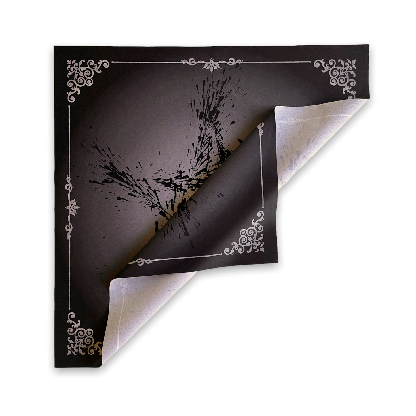 Lenormand & Tarot Cloth / Black-Silver Line Bloody Pentagram