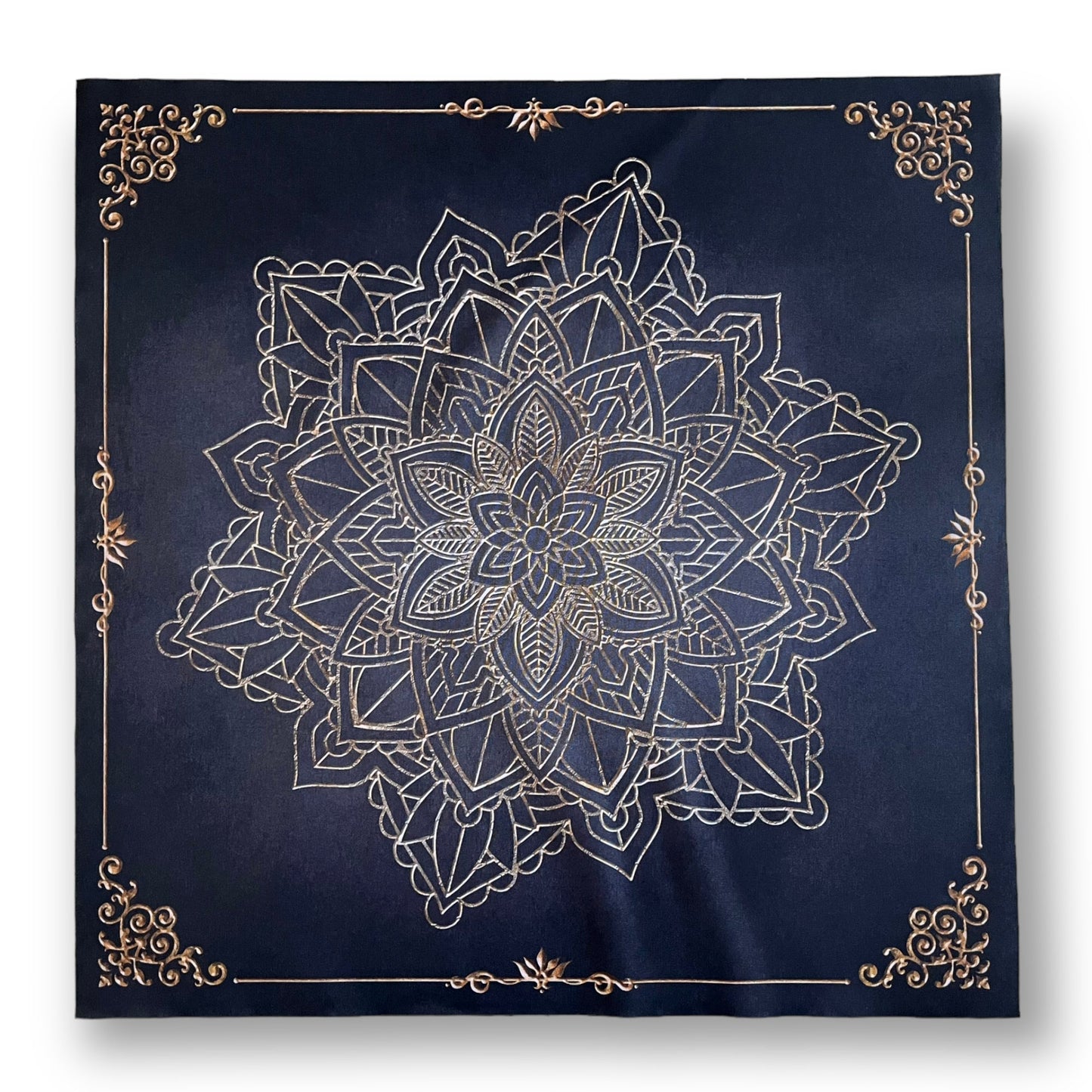 Tissu de tarot / Éléments de mandala doré noir antique